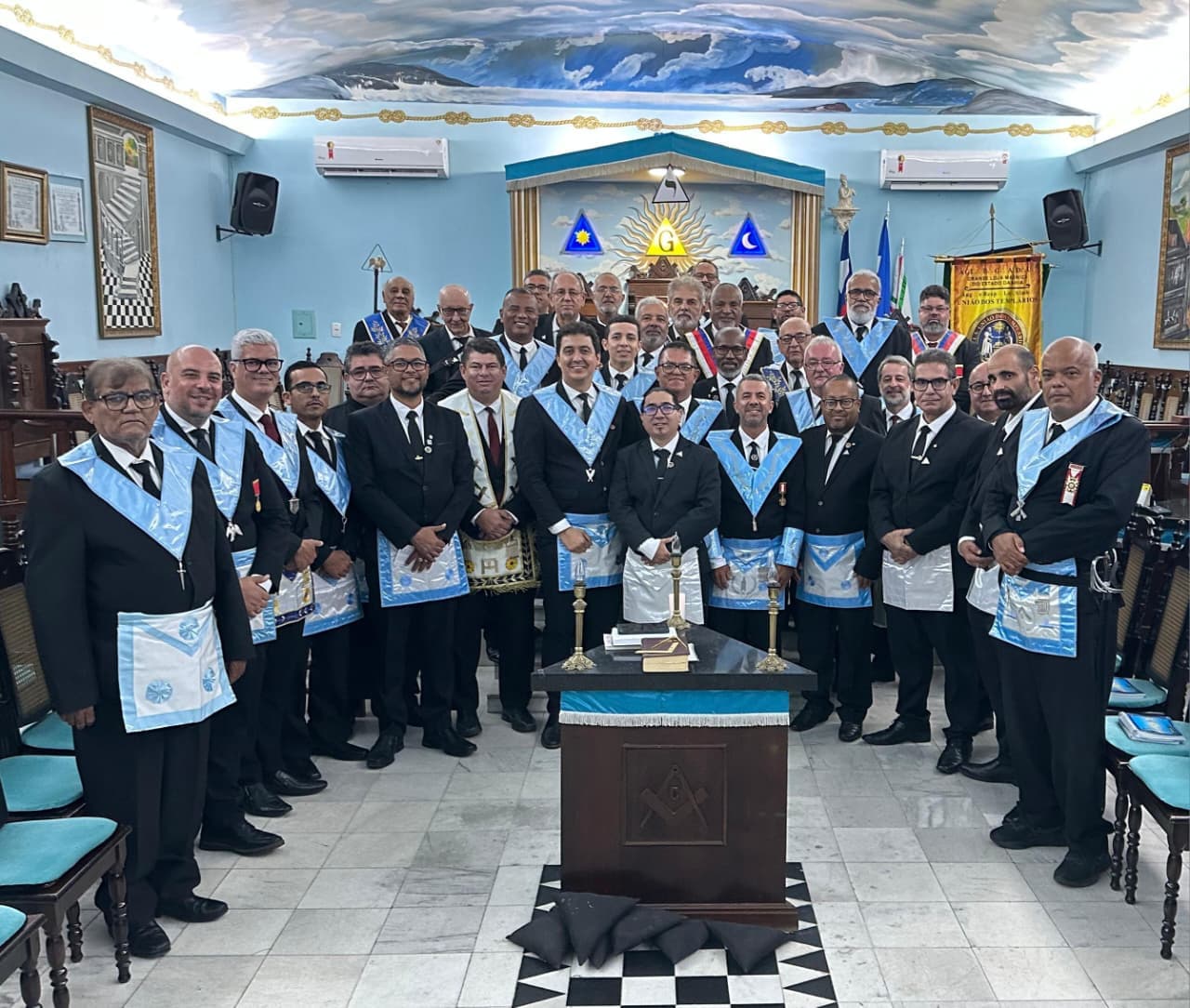 Primeira Sessão Ordinária e Posse de Oficiais