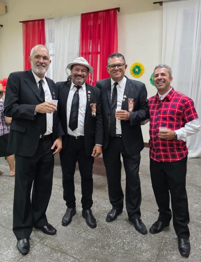 União dos Templários Nº 186 encerra o primeiro semestre com Sessão Festiva